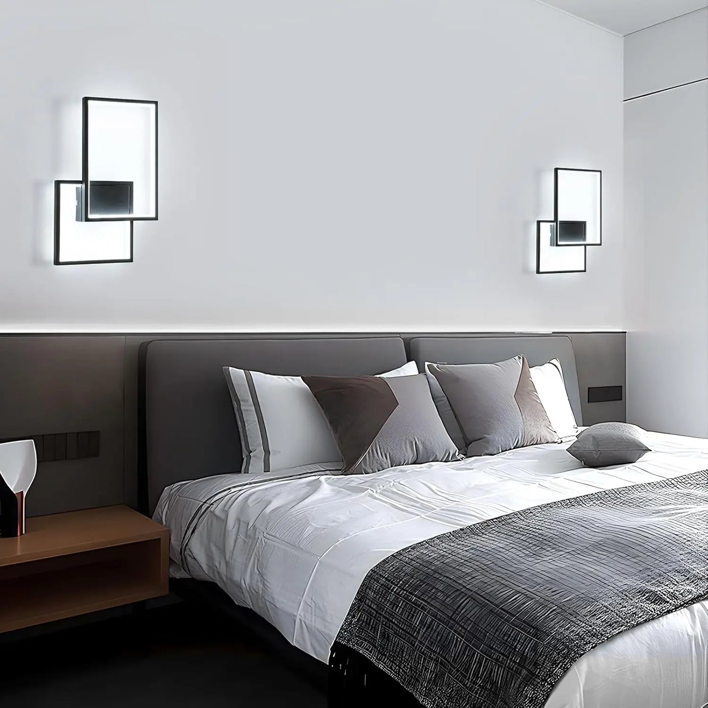 34W Square Aluminum Wall Lamp, 6500K White Light Wall Lamp, Black Minimalist Wall Lamp Suitable for Bedrooms and Living Rooms
