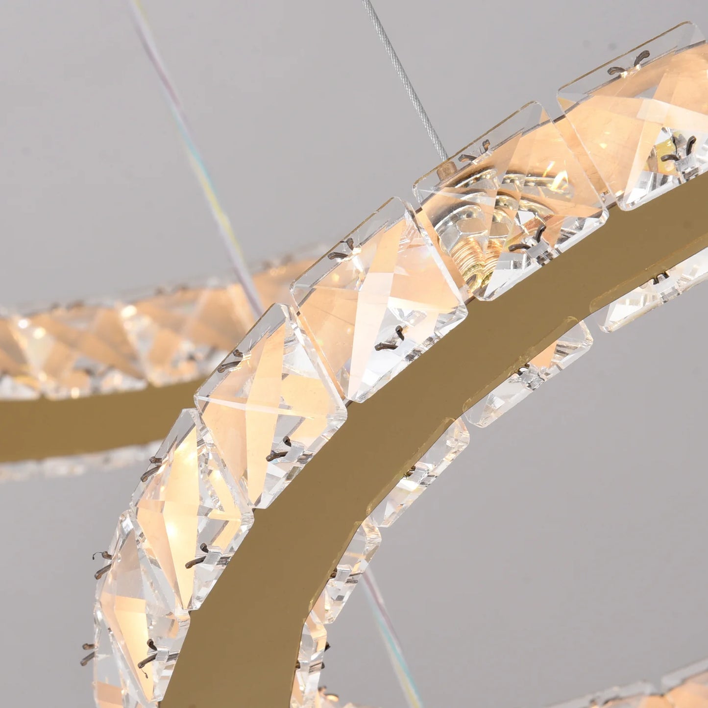 Luxury Rings Pendant Light LED Crystal Ceiling Lamp Modern Home Decor Lustre Living Dining Room Chandelier Indoor Lumin Fixture